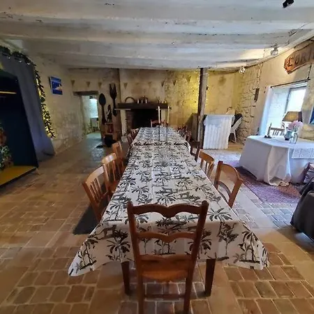 Дом отдыха L'orillonnaise, Ensemble De 2 De 14 Personnes Oyre